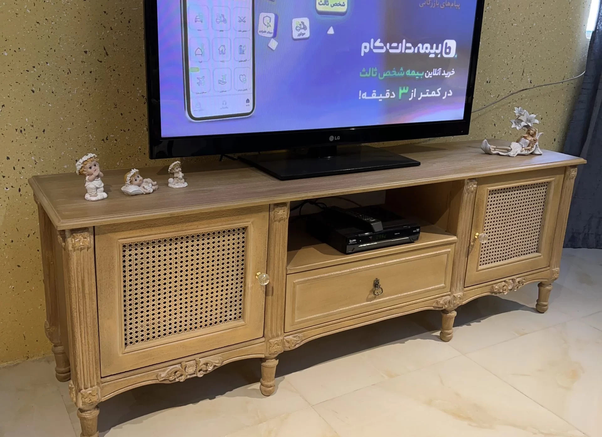 مبل فرانسوی